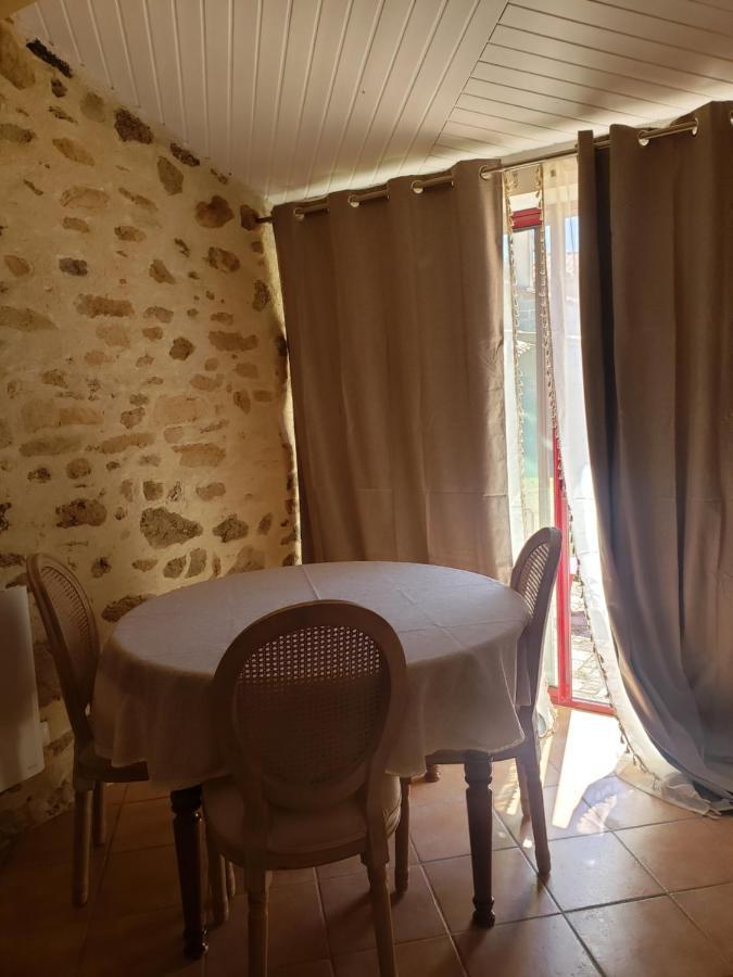 Studio Leonie, Le Cottage De L'Etang Le Tablier Exterior photo